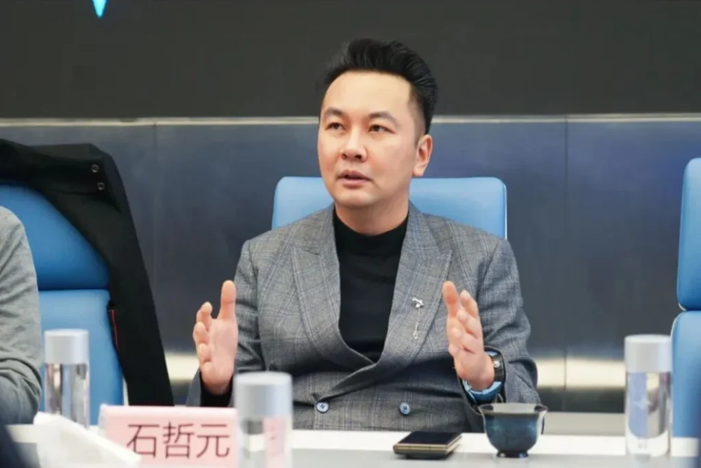 Crostars chairman Rocky Shi speaking at meeting with Thailand delegation, Shanghai, 2025